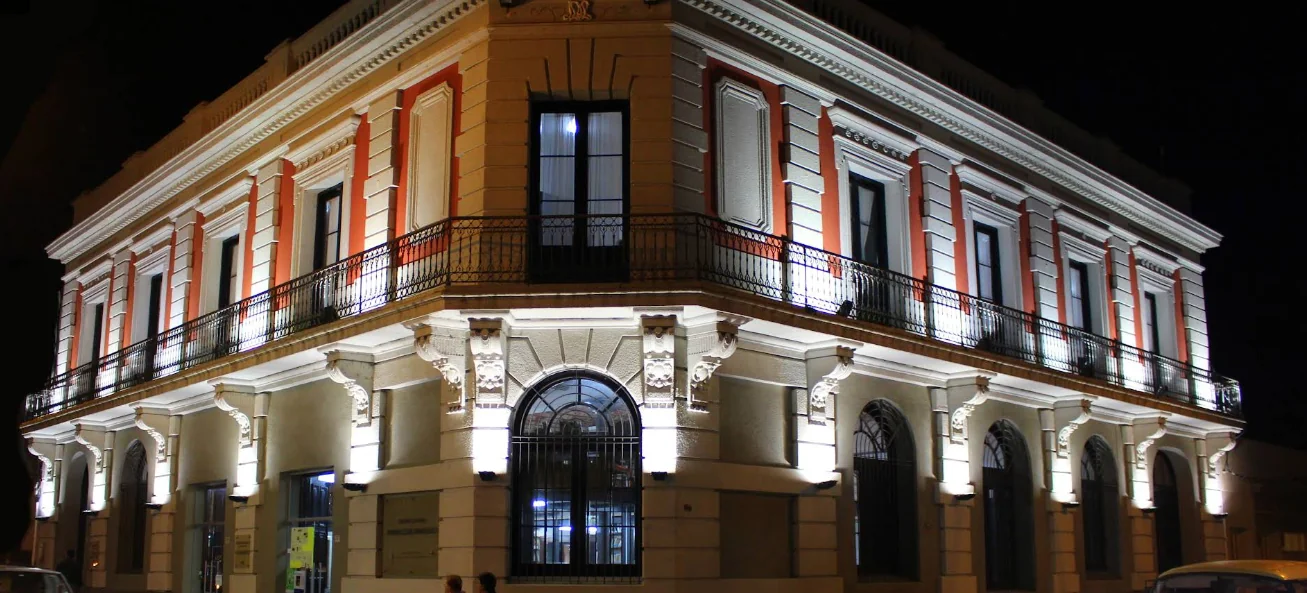 Centro Cultural María Élida Marquizo